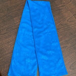 Free!!  Royal blue snow flake print scarf with a bundle